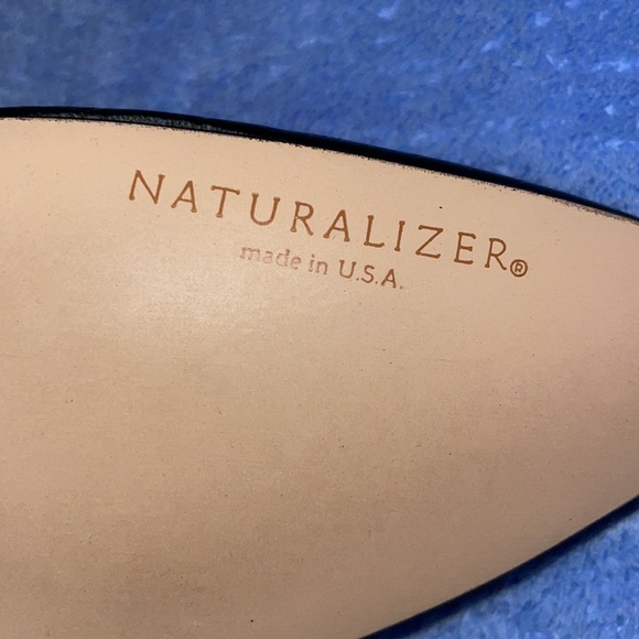 NWT NATURALIZER Women’s Angie Black Dress Shoes. 2” heel. - Picture 10 of 14